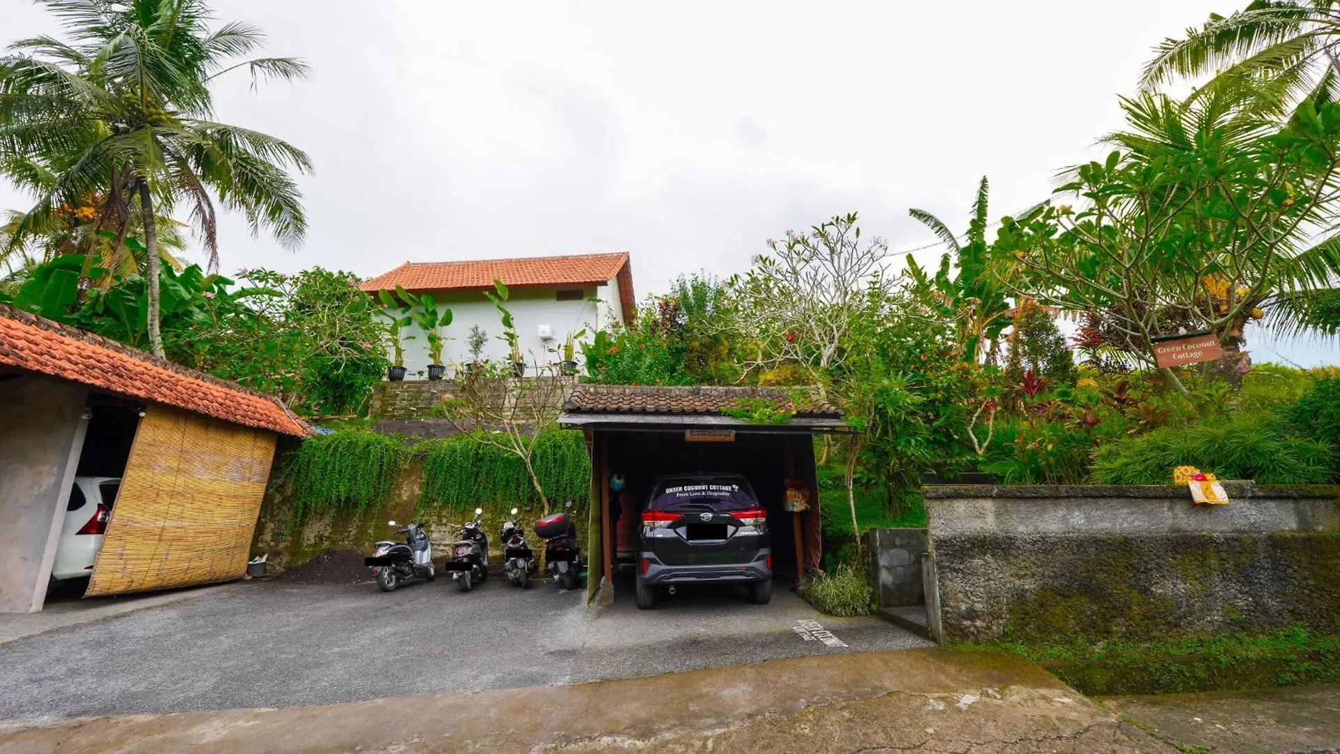 Green Coconut Cottage Ubud  Guest house