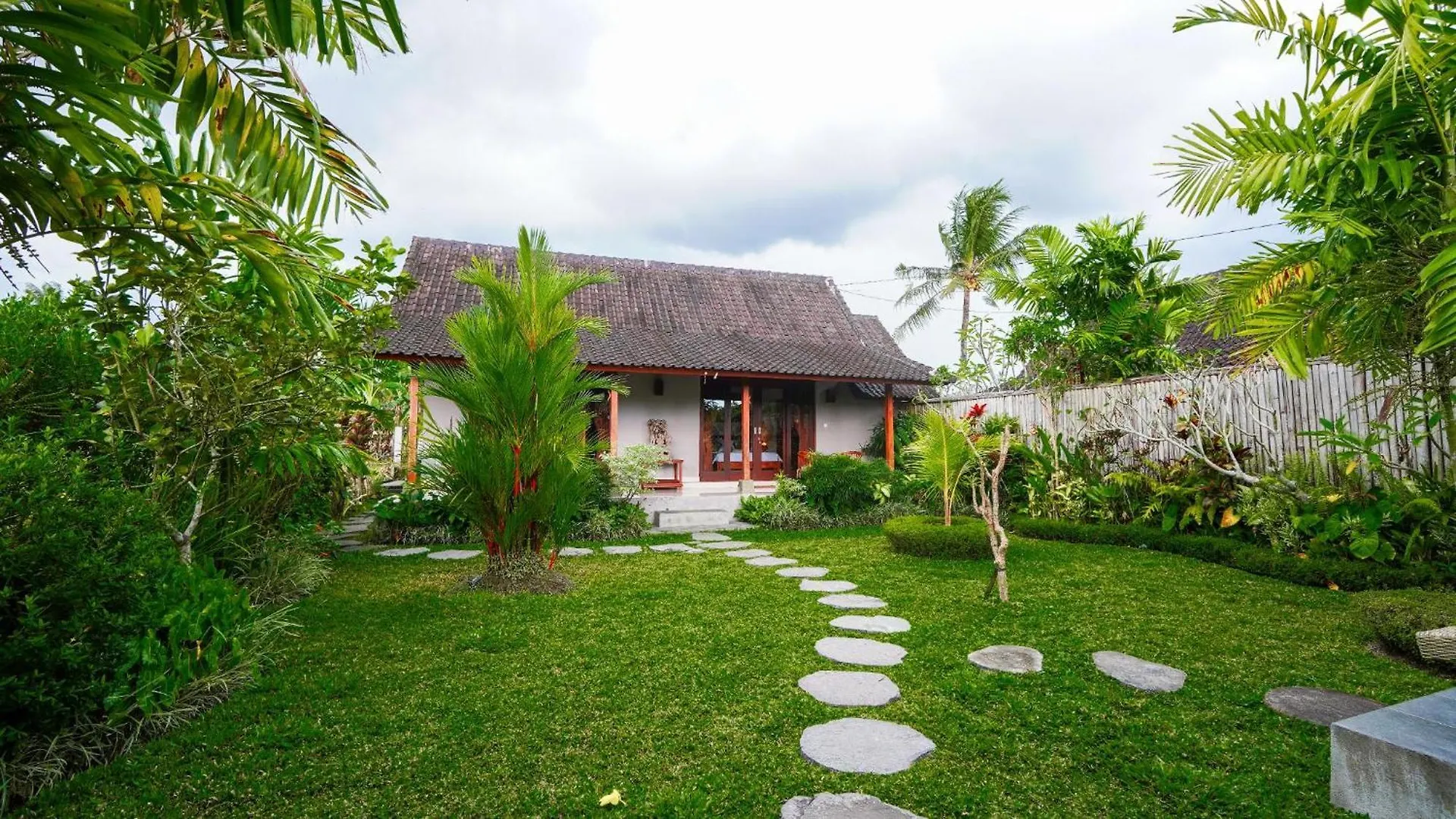 Green Coconut Cottage Ubud  Guest house Ubud (Bali)